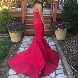 Sherri Hill Prom Dress